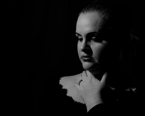 DSC_02448x101_ByN